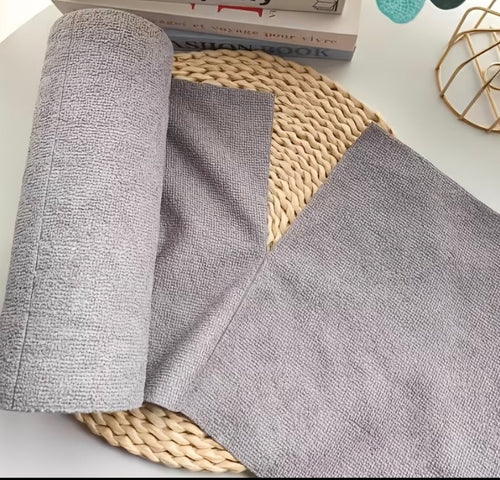 100pcs Extra Large Roll-Up Tear-Off Microfiber Towels